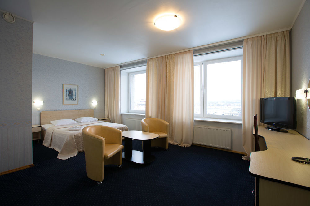 Congress Hotel Meridian Murmansk Eksteriør billede